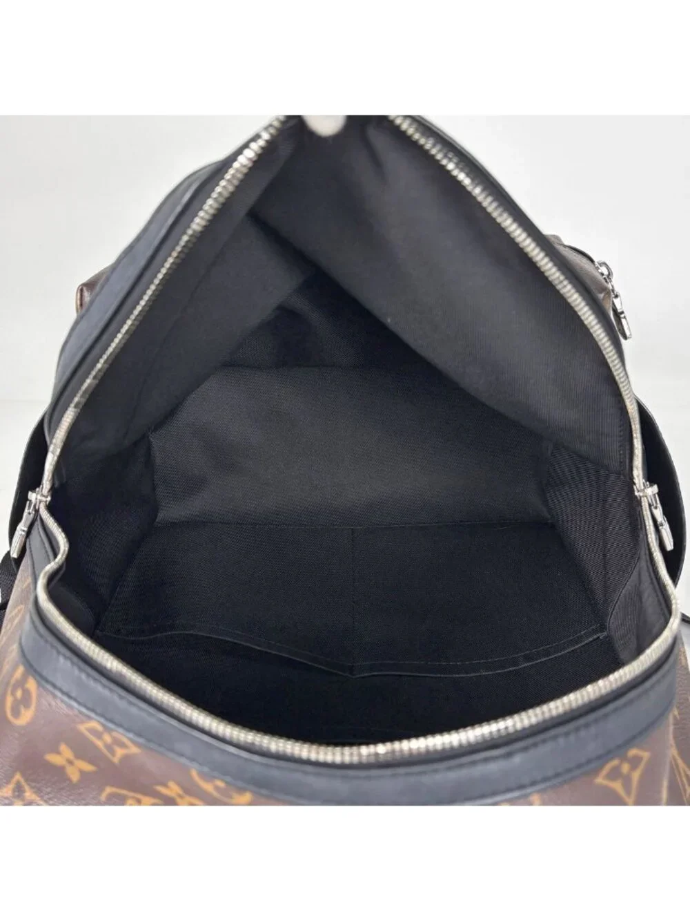 Louis Vuitton this authentic